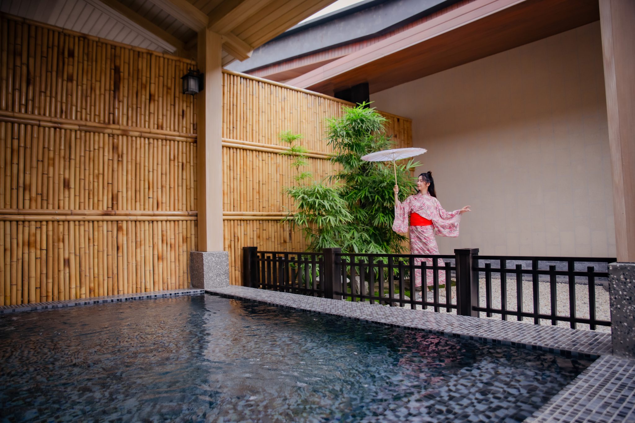 ĐỀN LĂNG SƯƠNG – LYNNTIMES THANH THỦY