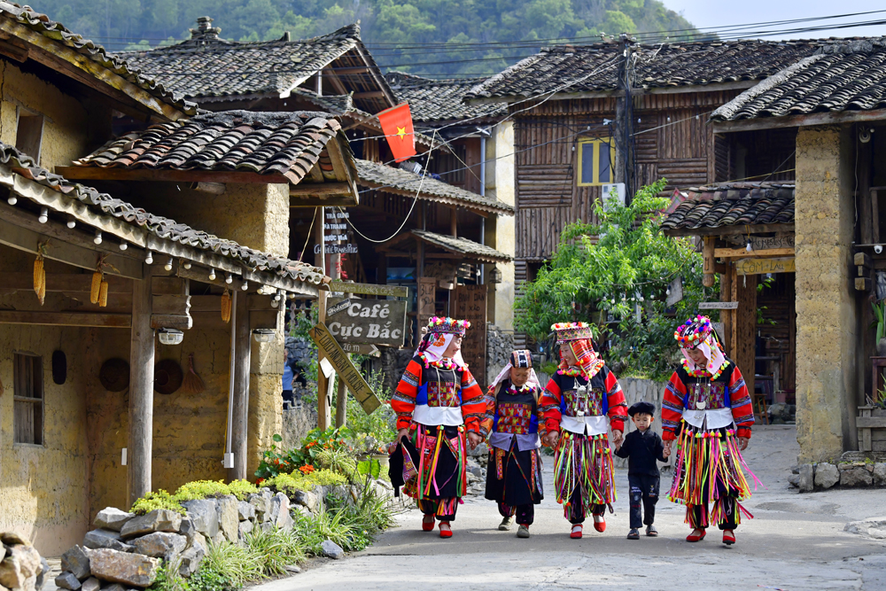 SAPA – FANSIPA – HÀ GIANG – CAO NGUYÊN ĐÁ
